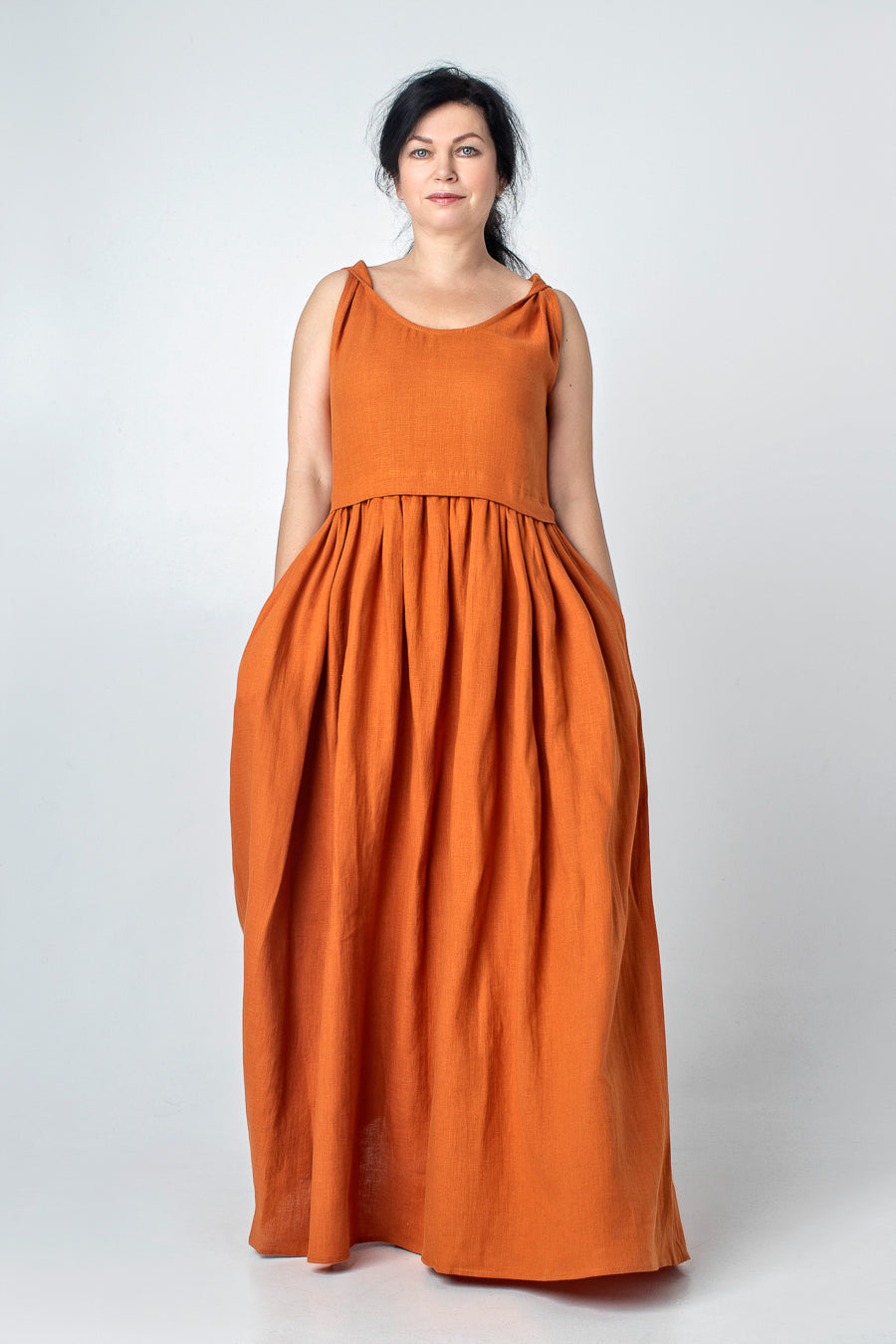 VASILISA | Loose Linen dress with pockets - Mezzoroni