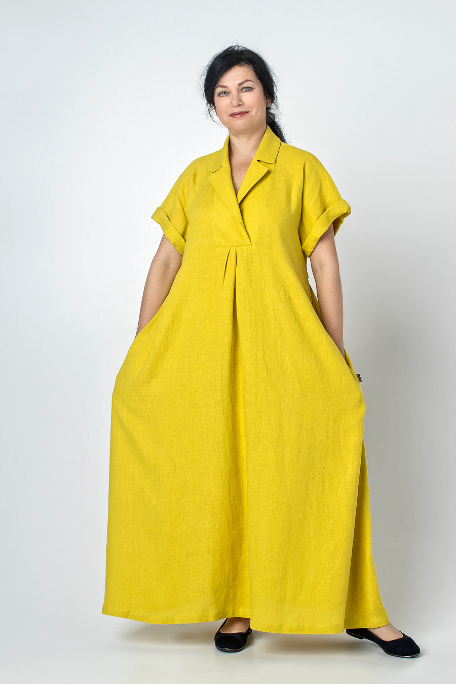 YUNA | Linen dress with pockets and collar - Mezzoroni